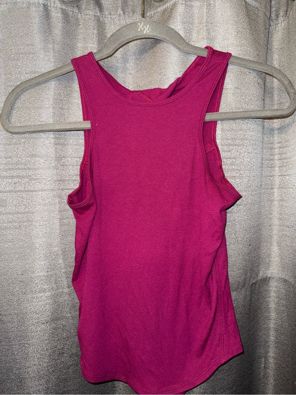 lululemon athletica Magenta Ribbed Tank